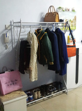 铁艺服装展示架货架靠墙挂衣架落地卧室衣帽架创意衣架鞋包架包邮