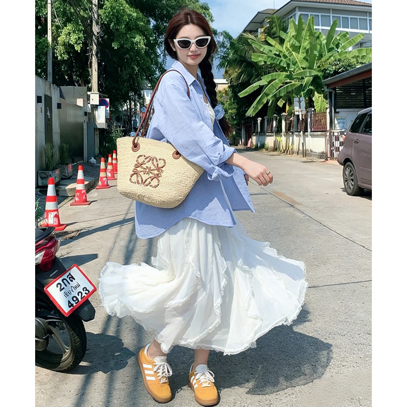 白色蕾丝半身裙女夏季高腰a字纱裙荷叶边仙气显瘦舒适不规则长裙