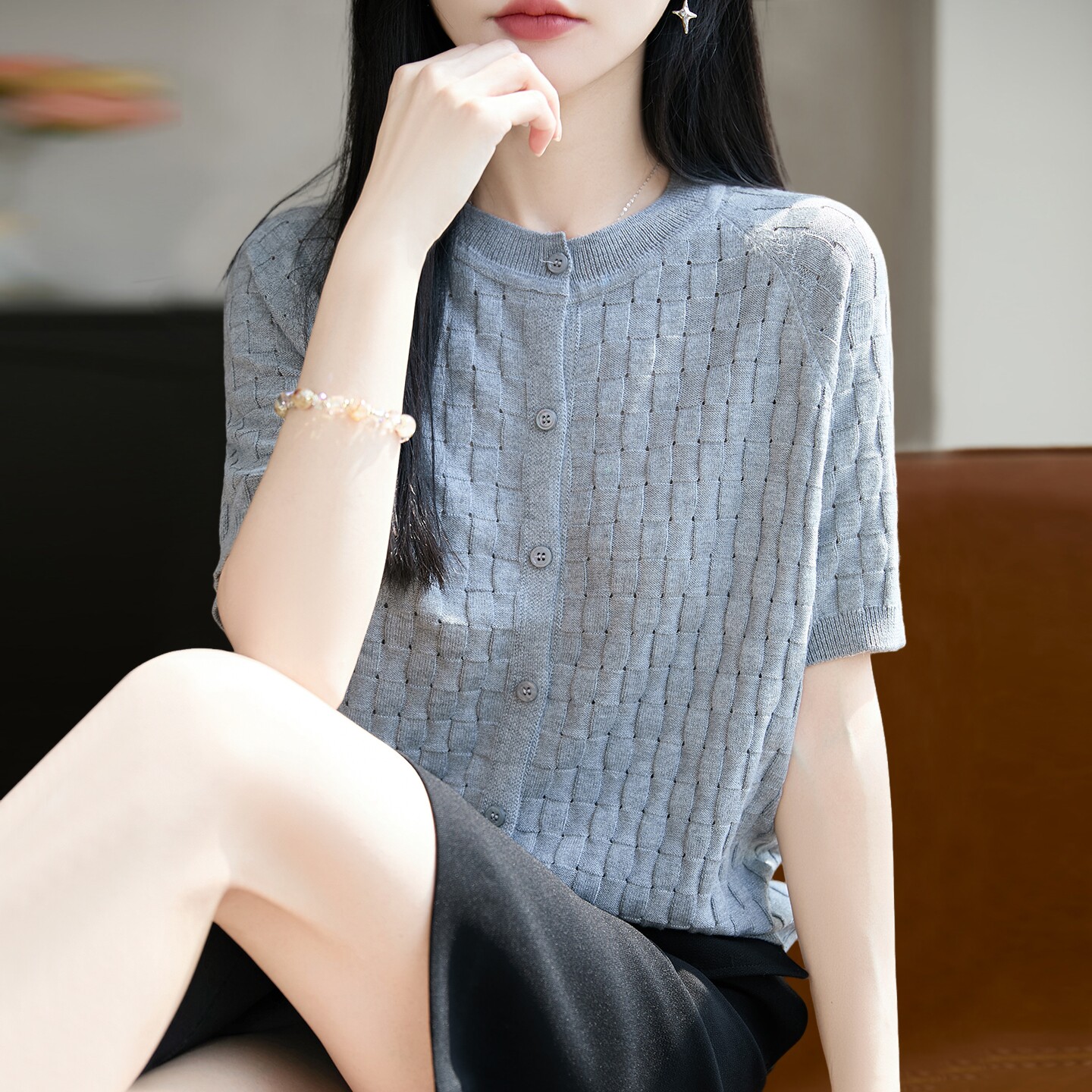 2026新款镂空格纹开衫针织短袖t恤女夏季薄款冰丝针织衫女装上衣