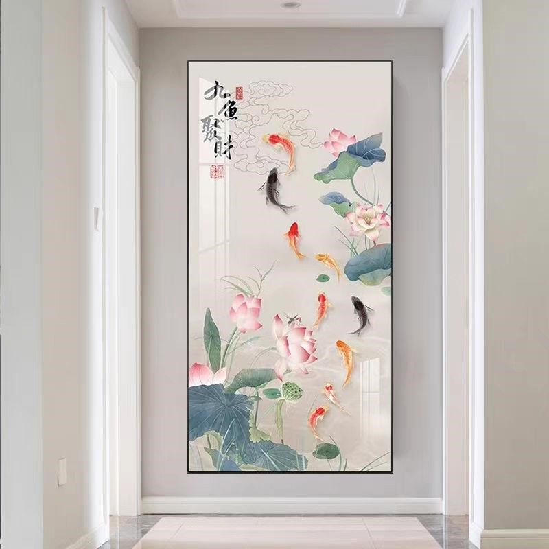 九鱼聚财玄关装饰画竖版走廊过道入户挂画中式入户门正对荷花壁画