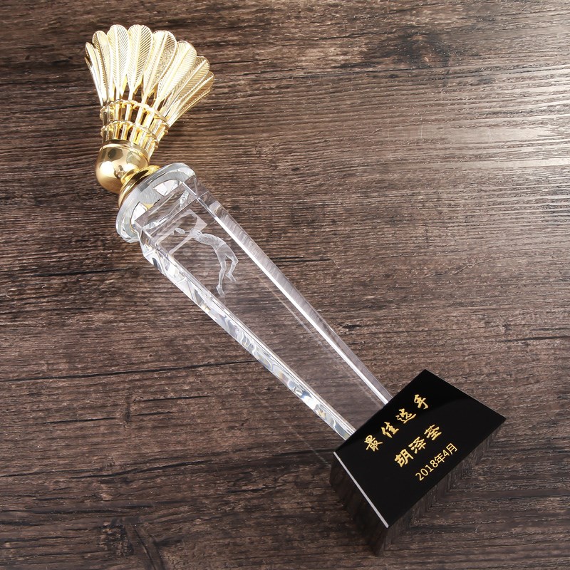 新款羽毛球比赛水晶奖杯定制创意金属刻字制作体育比赛颁奖