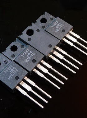 原装JRC 7805 JRC7805三端稳压 集成稳压芯片TO220塑封