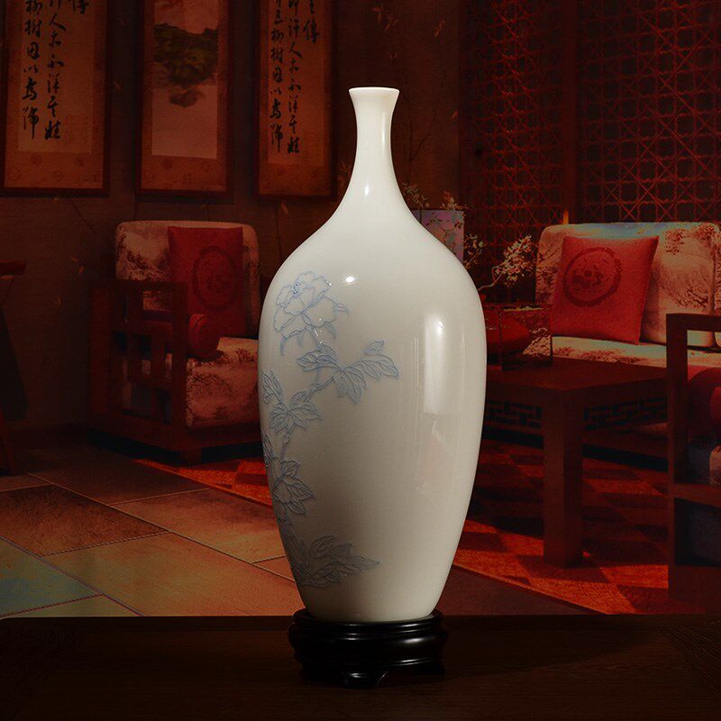 东方泥土 德化白瓷手绘线雕牡丹陶瓷花瓶摆件 中式客厅瓷器装饰品