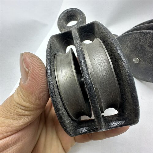 双滑轮滑车省力铸铁老式小滑轮20~75毫米农用大棚 防锈滑轮