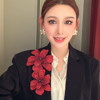 立体双层满闪钻鸢尾花朵磁吸闪钻花朵网红百搭皇冠配饰AZ737