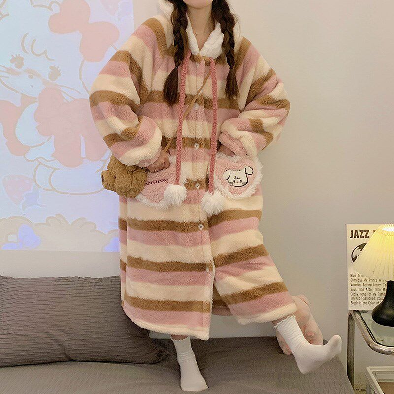 珊瑚绒睡衣女春秋冬季加厚睡袍浴袍保暖可爱长款法兰绒家居服猫咪