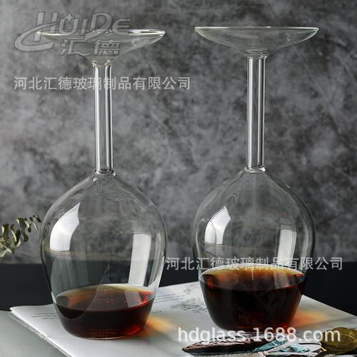 甄选新款设计倒立脚杯 硼硅玻璃颜值top倒立式酒杯脚杯