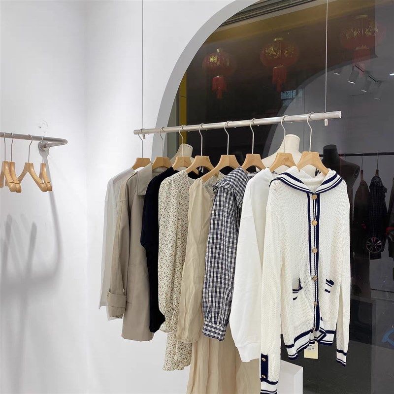 女装店货架服装店展示架上墙天花板吊顶钢丝绳吊架童装店挂衣架子
