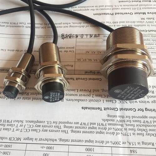 X机测速开关扶2梯级缺失光电感应器主S梯30BLNAL2C XS21218传感器