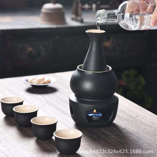 甄选陶瓷中式温酒壶酒具白酒分酒器黄酒小酒杯一壶四杯待客 定 制