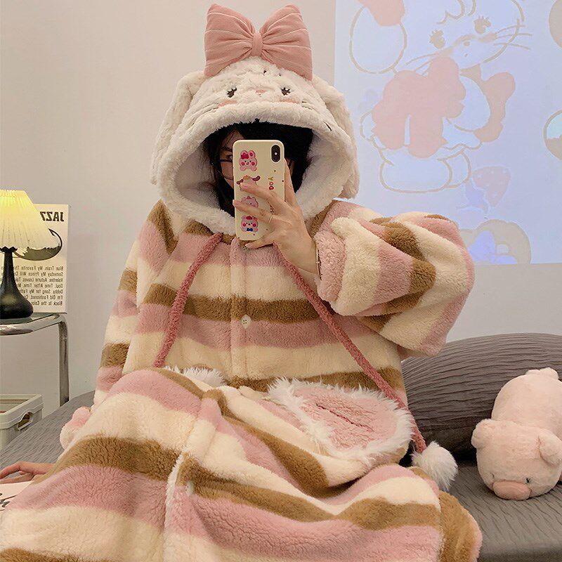 珊瑚绒睡衣女春秋冬季加厚睡袍浴袍保暖可爱长款法兰绒家居服猫咪
