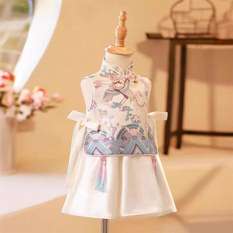 周岁礼服女宝宝新中式女童国潮唐装抓周衣服一岁儿童旗袍马面裙夏