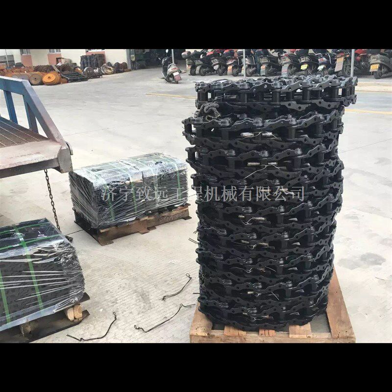 支重轮 履带吊  工程机械四轮一带 履带吊履带轮子