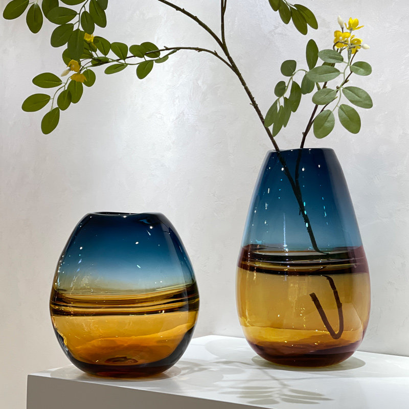 鲜奢高档渐变玻璃花瓶摆件客厅餐品插花水培轻花装饰桌干花小瓶子