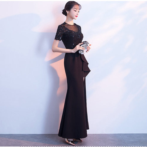 敬酒服新娘女2021新款夏季酒红色宴会长款气质鱼尾晚礼服性感高贵
