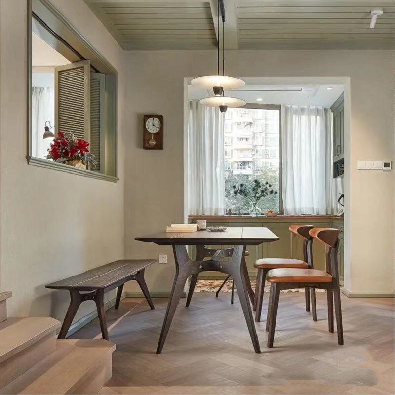 北欧实木复古餐桌表情工业风家用小户型简约长方形餐桌长凳组合