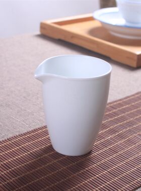 手绘陶瓷公道杯分茶器茶海 青花瓷白瓷青瓷定窑 功夫茶具均杯茶盅