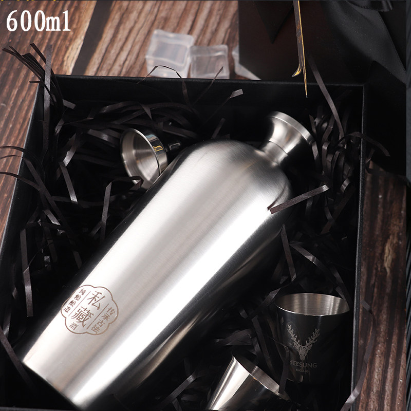 不锈钢304加厚1斤装高档白酒洋酒瓶便携式古风家用外出随身酒壶