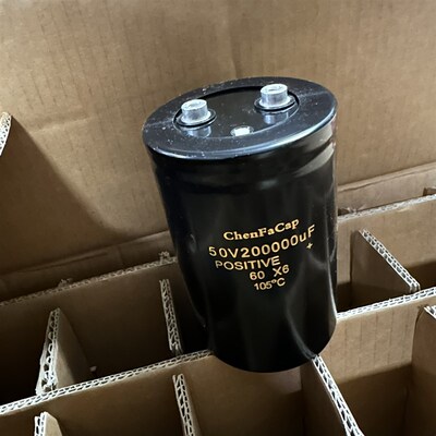 DM 50V200000UF 螺丝脚电容 35V150000UF CHENFACAP现货