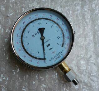 6mpa 精密压力表 875psi 精度0.4级 直径150mm 螺纹13mm ZG1/4