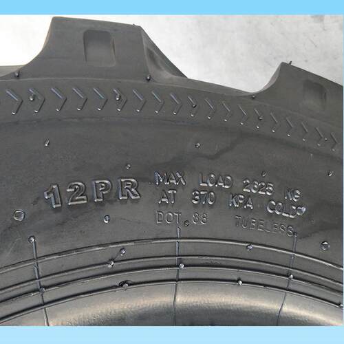 125/8018R-4花纹两头忙轮胎.工程机械轮胎加厚耐刺穿轮胎