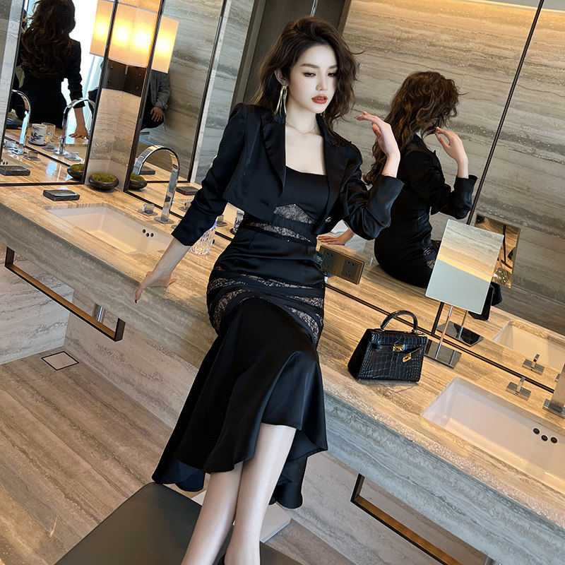 早春女高冷御姐风打底内搭黑色裙子两件套鱼尾长款西装吊带连衣裙