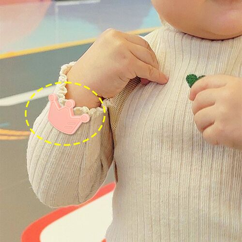 新生婴儿别针宝宝安全锁针孕妇固定扣小防回弹衣服口水巾胸针可爱
