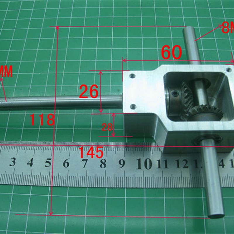 90度换向转角器螺旋伞齿轮箱小型减速比1:1双输出轴8MM减速机总成