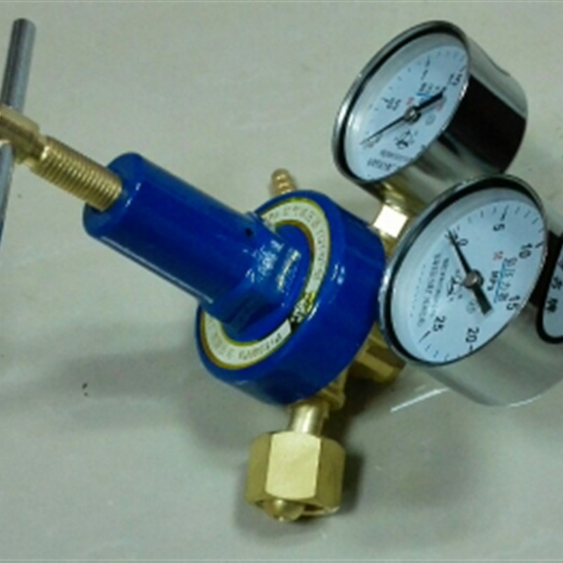 全铜阀体氧气表减压器 yqy-07 2.5-25mpa 进口螺纹G5/8
