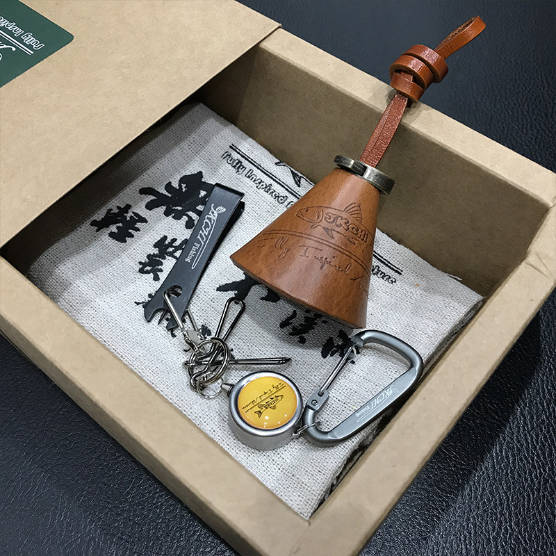 手KCHI老池牌 马口亮片铃铛包真牛皮J工微物米诺包路亚挂竿器