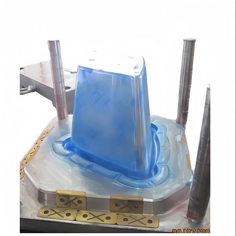塑料垃圾桶模具 环卫垃圾桶塑料模具 家用汽O车配带垃圾桶注塑模