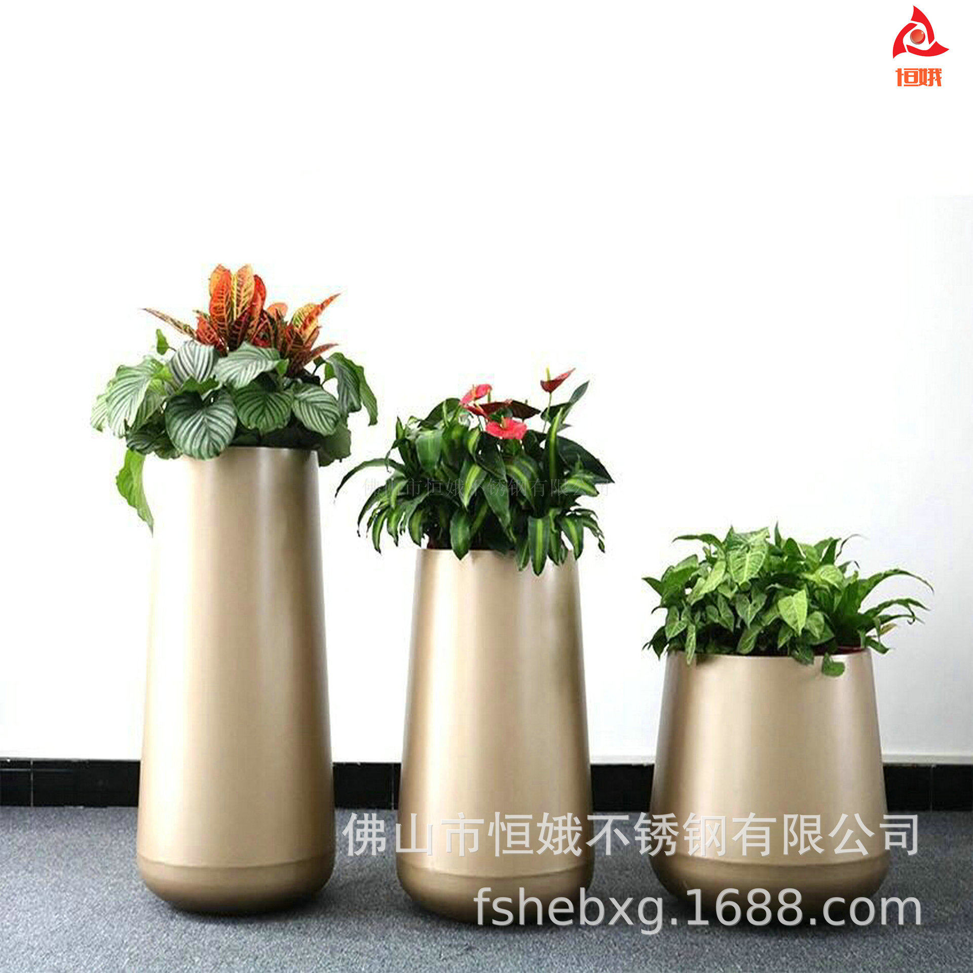 不锈钢创意花钵异形花器金属花钵商场机场花盆花箱