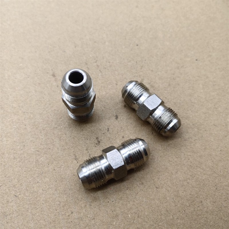 不锈钢M14*1凸口-转M14*1细牙D型扩口黄油管高压接头304材料1414