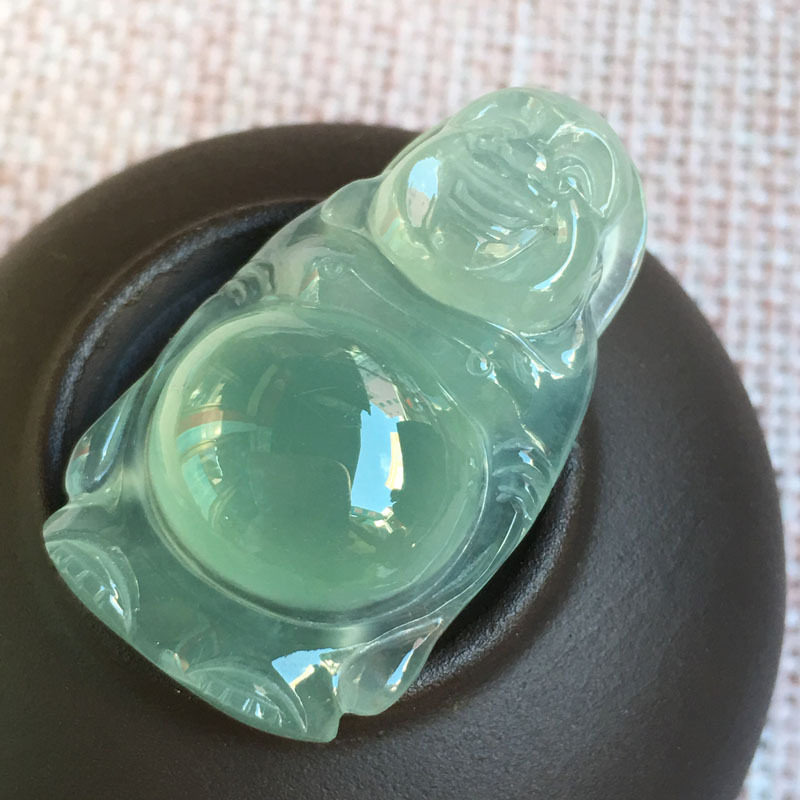 傅小姐翡翠冰种底色站佛水润冰透玉质细腻饱满起光