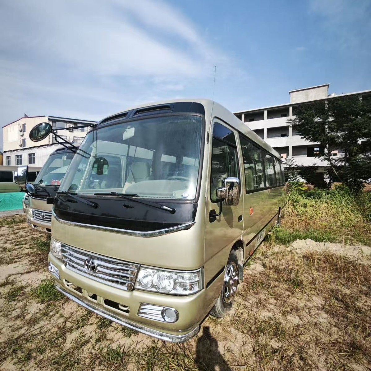 丰田考斯特23座2TR/3TR巴士