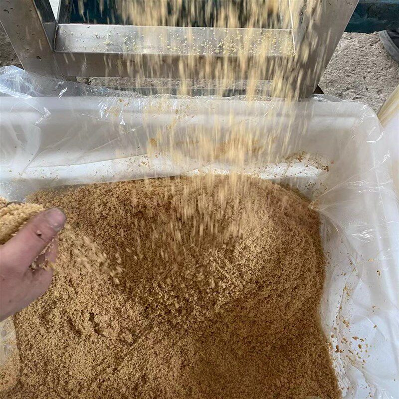 沙棘果榨汁机 不锈钢水果螺旋挤汁I机 不锈钢去皮打汁设备