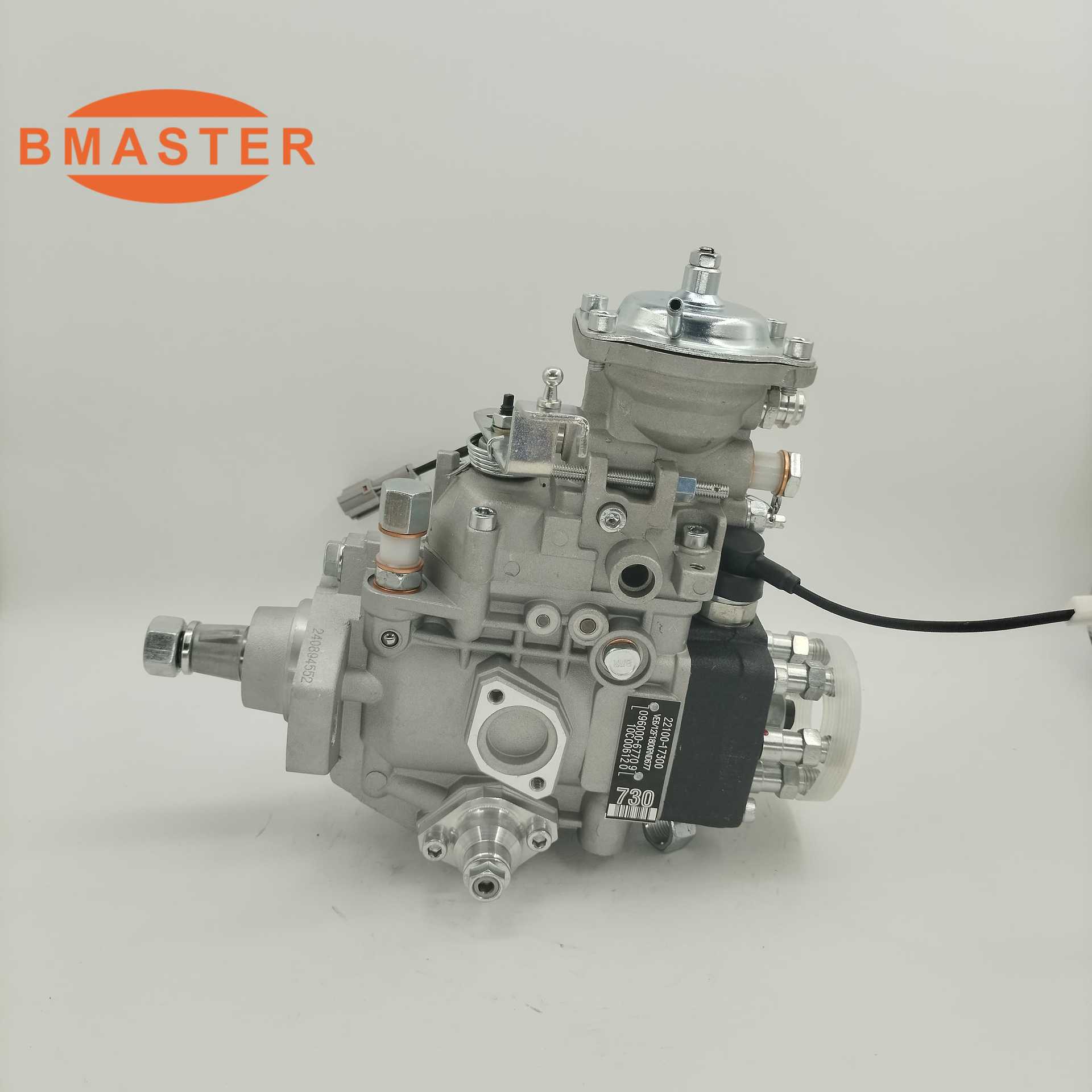 高品质柴油泵096000-6770适用1HD-T发动机