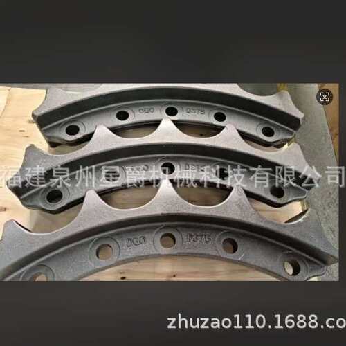 泉州220驱动齿支重轮托链轮链轨履带板引导轮工程机械四轮一带