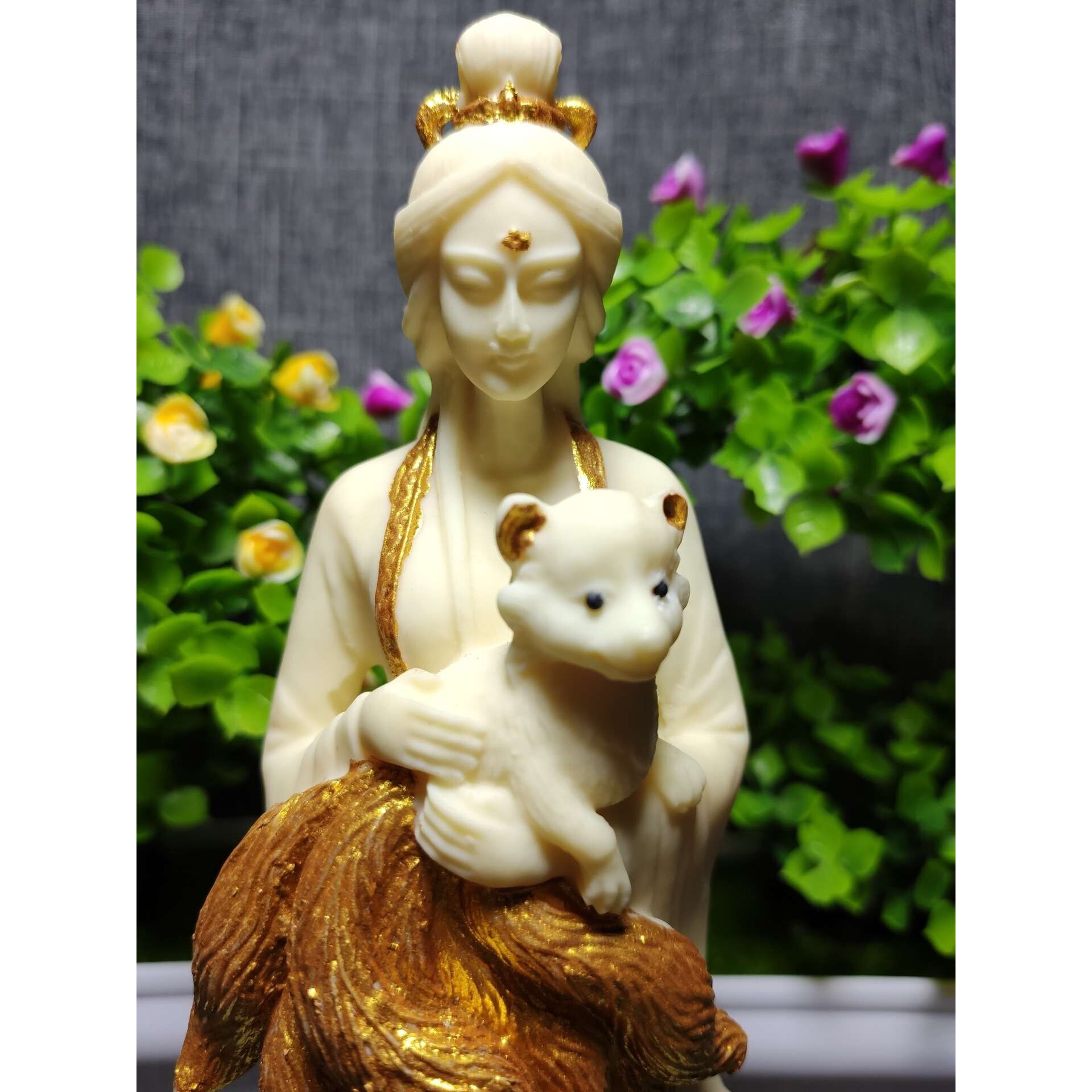九尾狐美女摆件办公电脑桌面文玩摆件装饰品狐仙人物摆件一件代发
