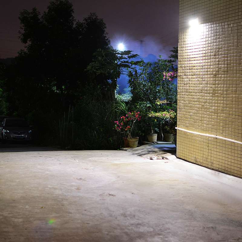 太阳能灯户外景观庭院草坪 LED灯感应灯投光灯花园一体化壁灯路灯