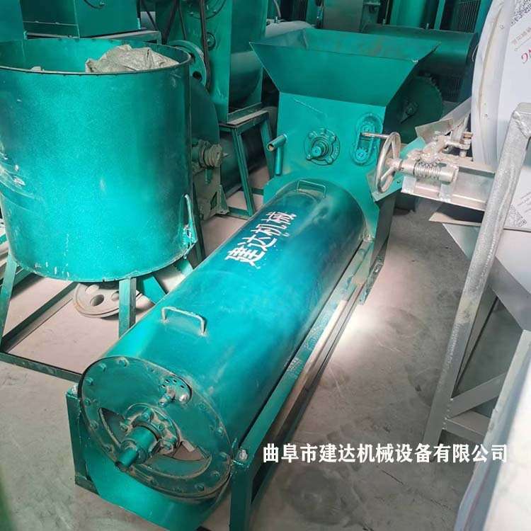 小型红薯粉碎磨浆机多功能薯类淀粉机土豆淀粉加工设备价格