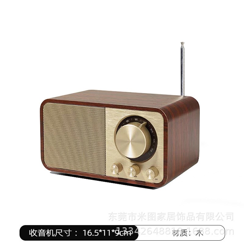 现代轻奢样板间卧室床头柜桌面组合摆件书桌音响台钟软装家居饰品