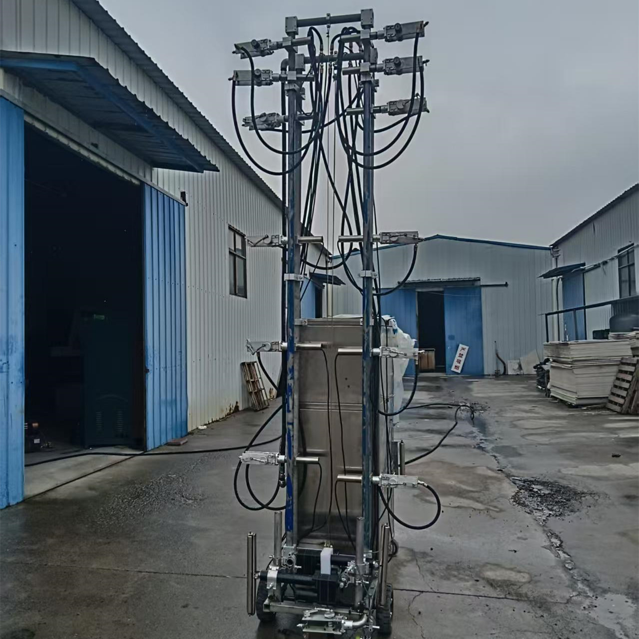 养殖水拓行走多喷头高压清洗机