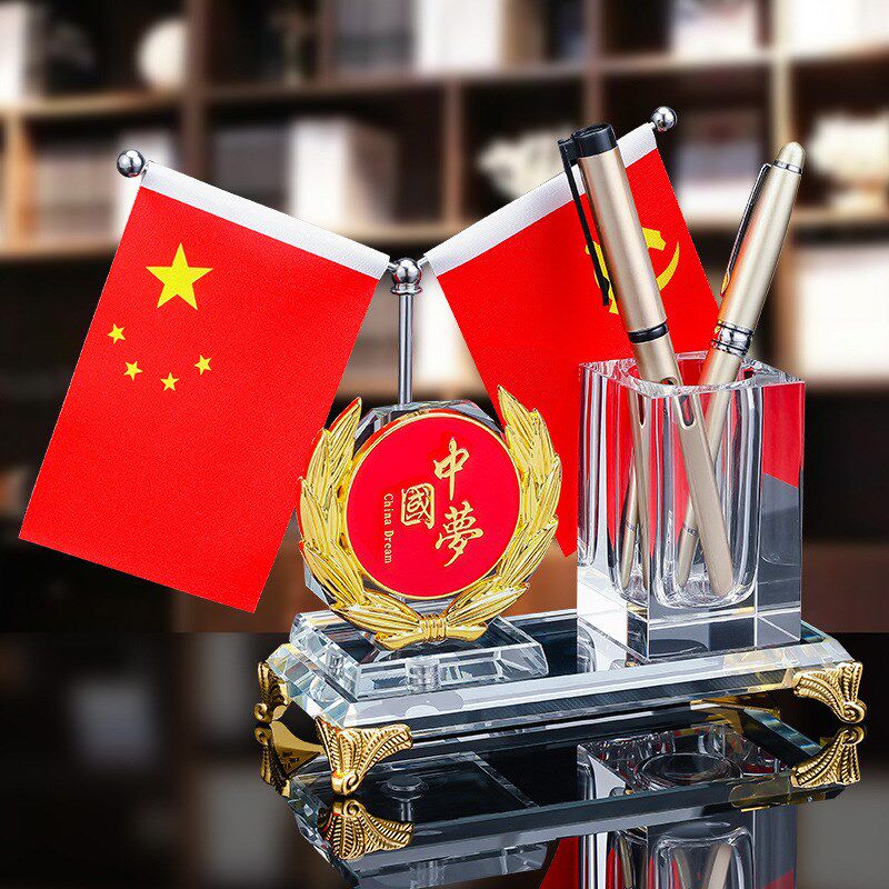 高档办公桌摆台汽车红旗摆件车内车用车载小红旗仪表台中控台饰品