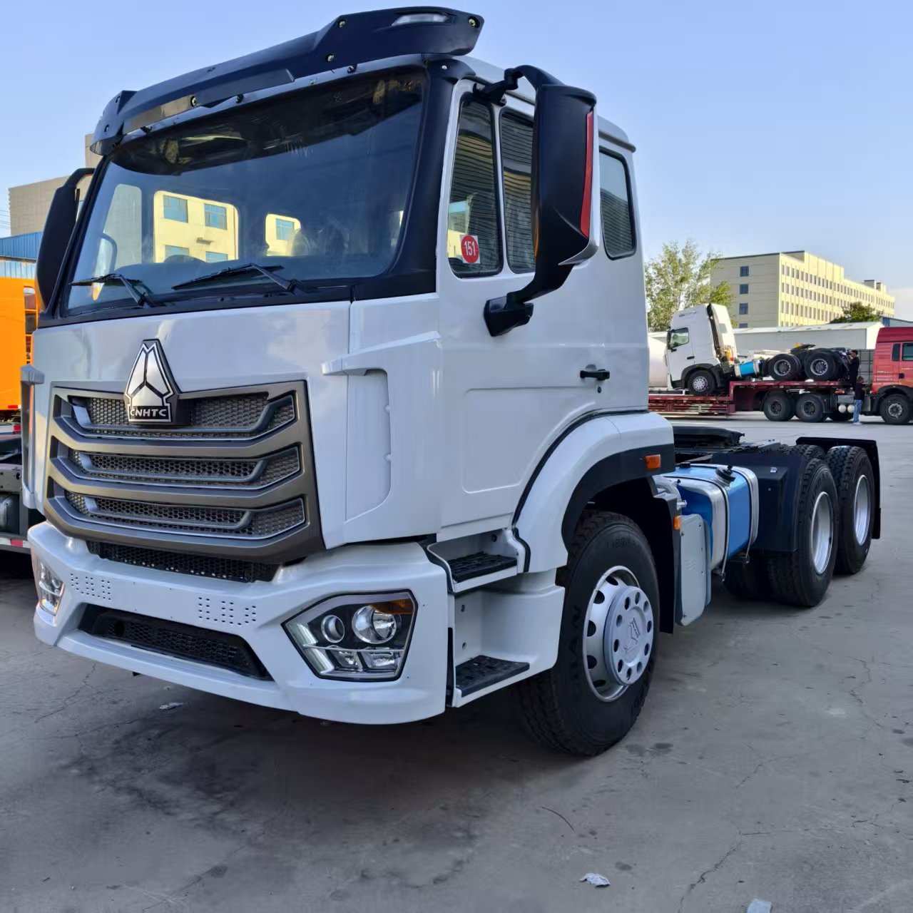 出口非洲重汽豪沃6x4牵引车 375马力双驱重卡货车拖头 卡车 货车