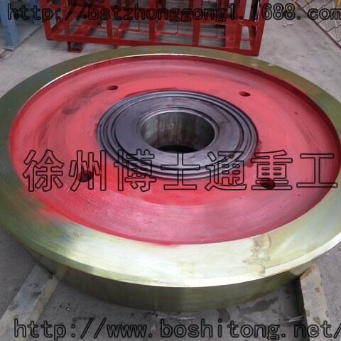 回转窑挡轮左右底座液压缸