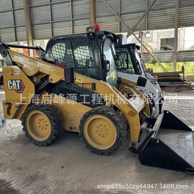 卡特CAT246C 262D滑移装载机 清扫机，CAT262D sliding machine