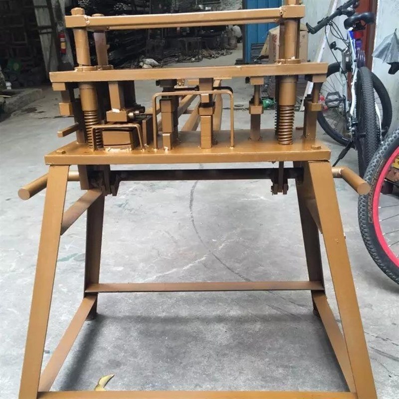 门窗设备 手动铝合金门窗冲床 铝合金G冲压模具 艺术门窗冲孔模