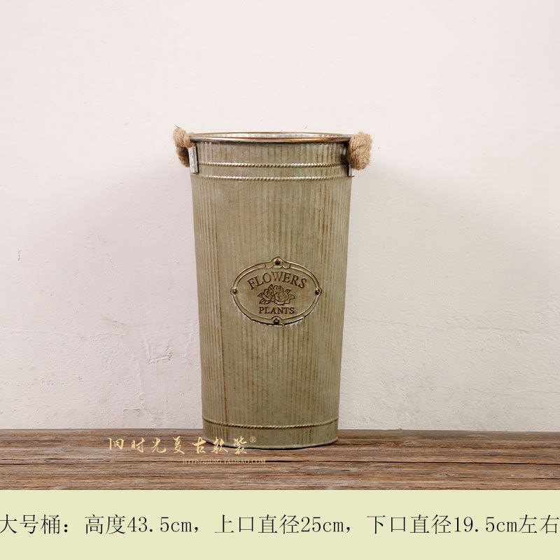 旧时光橱窗陈列复古干花铁皮x桶花桶花瓶婚庆花店装饰创意插花桶