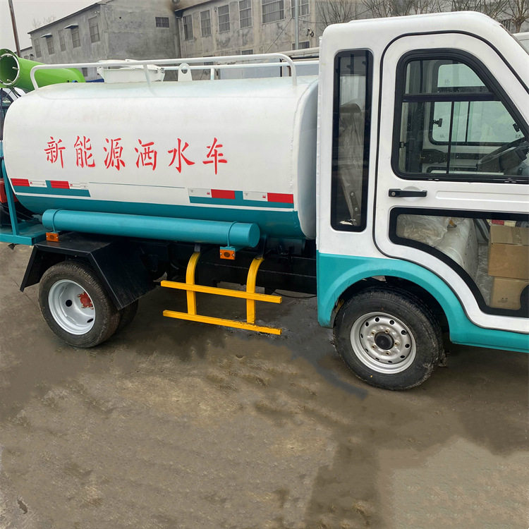 成德 大型洒水车 多功能绿化洒水车 15吨洒水车